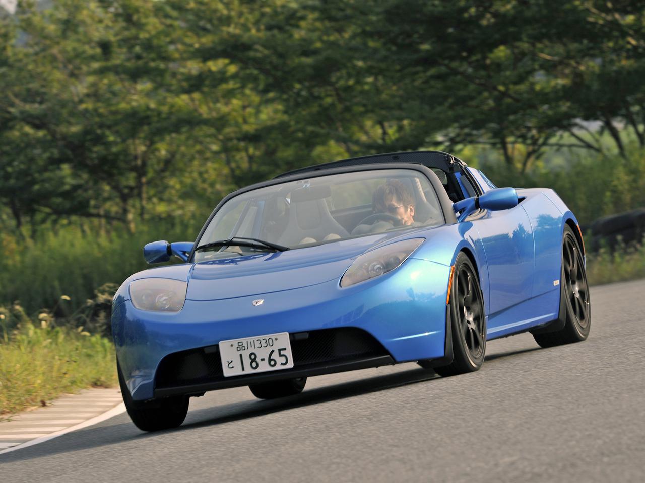 試乗 テスラ ロードスターは 近未来のスポーツカー を味わえたevスポーツだった 10年ひと昔の新車 Webモーターマガジン 自動車情報サイト 新車 中古車 Carview
