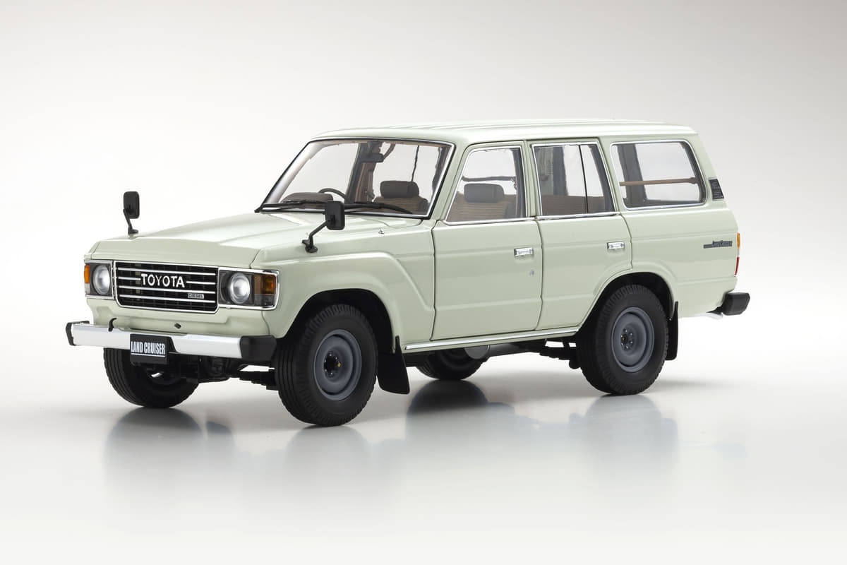 トヨタ ランドクルーザー60が1 18スケールで復活 新色が追加され発売へ 京商 Auto Messe Web 自動車情報サイト 新車 中古車 Carview