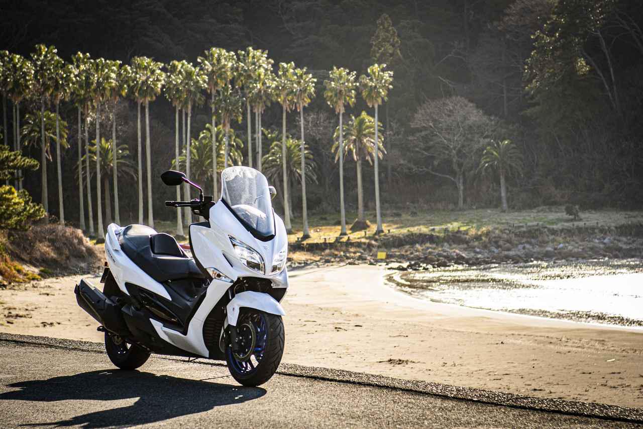 実力だけで考えると400cc以下でスズキ バーグマン400 よりも快適なツーリングバイクは存在しないかもしれない Suzuki Burgman400 試乗インプレ 後編 Webオートバイ 自動車情報サイト 新車 中古車 Carview
