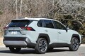 SUV戦国時代到来？ 似て非なる存在のトヨタ「RAV4」とホンダ「CR-V」を徹底比較！