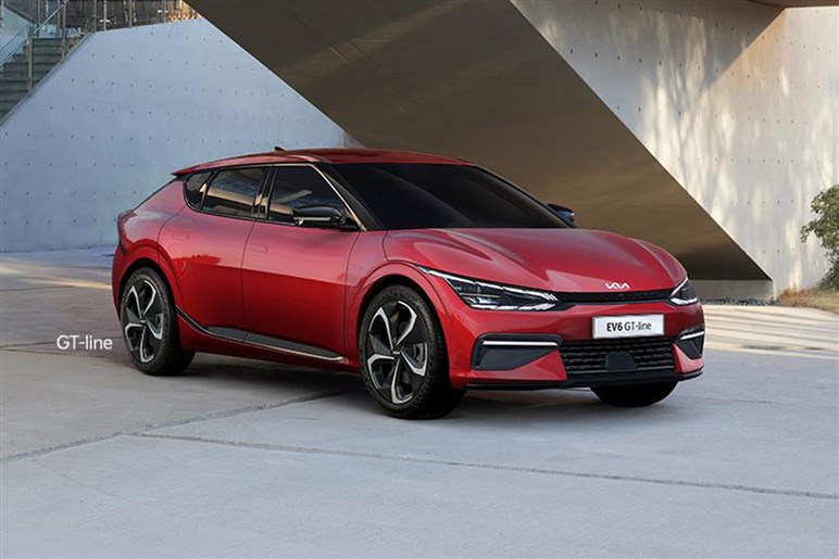 【独占】ルノーやシトロエン、フィアットの脅威に？ Bセグで400km以上走るキア最小SUV「EV2」のプロトタイプ画像を入手