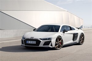 アウディ R8「日本国内最終バージョン」発売！　価格は3508万円で8台限定