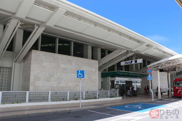 那覇空港にオープンの“国内空港初の施設”、館内が明らかに！ その内部に「最高」「これ良いなぁ」