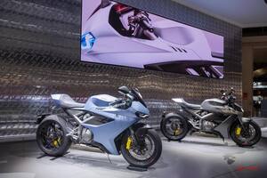 【新生ノートンモーターサイクルズ】往年の車名復活でスーパーバイクモデルManx RほかManx／Atlas／Atlas GT の4モデルがEICMA2025で公開!