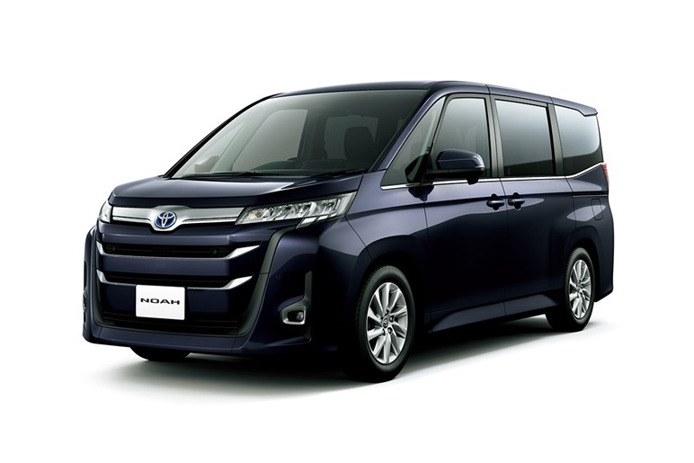 「ノア／ヴォクシー」マイチェンの販売店【独自】情報。商談は8月～、納車を急ぎたい検討者がとるべき行動とは？