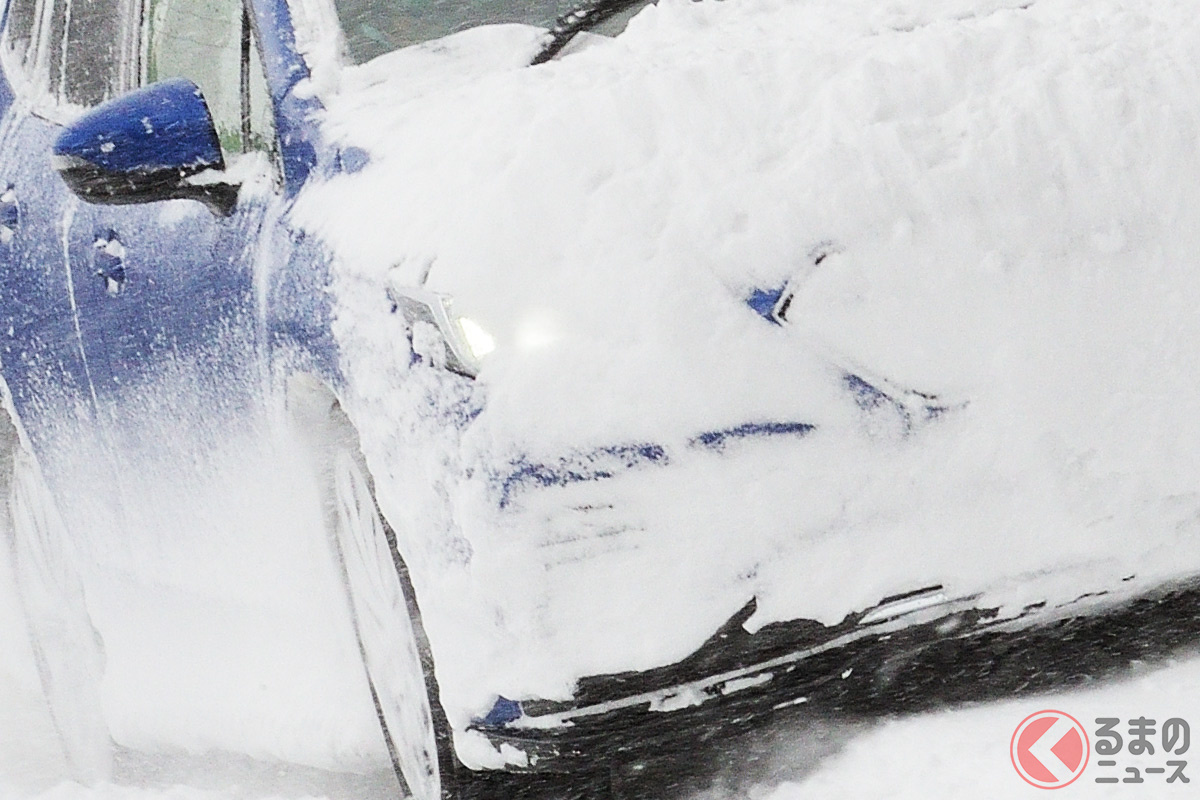 Ledは雪に弱い は本当 ヘッドライトled化で不満多し 雪対策led信号機が見えない 車社会の雪問題 くるまのニュース 自動車情報サイト 新車 中古車 Carview