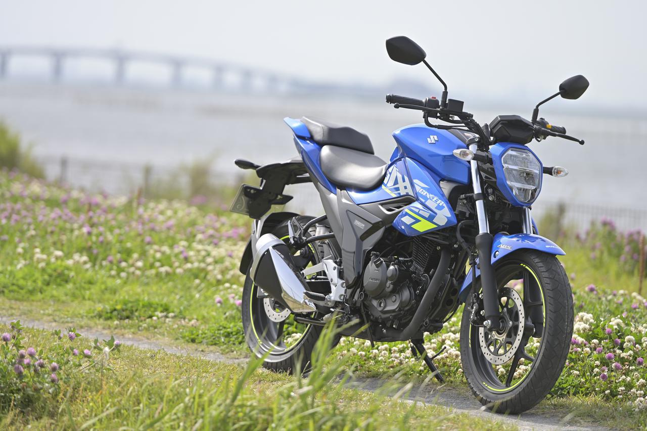 原付二種よりも最終的におトクかも 125ccバイクの購入を検討しているライダーに見てほしい ジクサー 150 の3つの魅力 個人的スズキ最強説 Gixxer 試乗レビュー 1 解説編 Webオートバイ 自動車情報サイト 新車 中古車 Carview