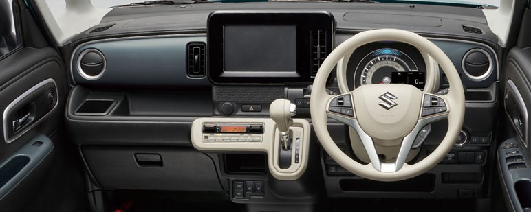 【試乗もした】新型「ムーヴ」はライバルたちとズバリ何が違う？　初のスライドドア搭載は果たして“買う”決め手になるのか