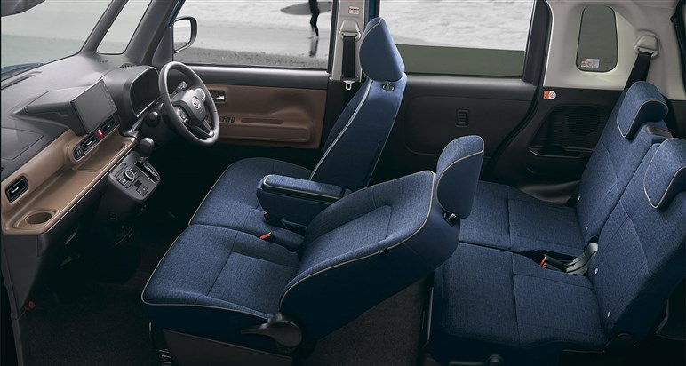 【試乗もした】新型「ムーヴ」はライバルたちとズバリ何が違う？　初のスライドドア搭載は果たして“買う”決め手になるのか