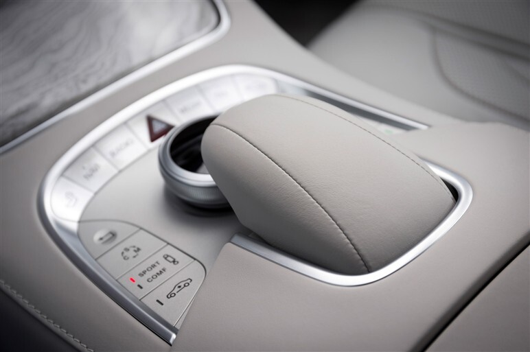 S63AMGに速攻試乗。0-100＝4秒モンスター