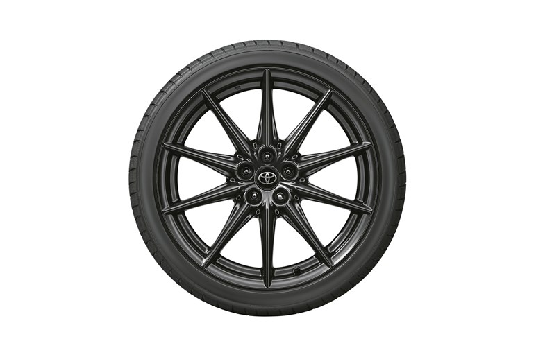 「GR86」改良型発表＆200台限定のシブい特別仕様車「リッジ グリーン リミテッド」予約開始