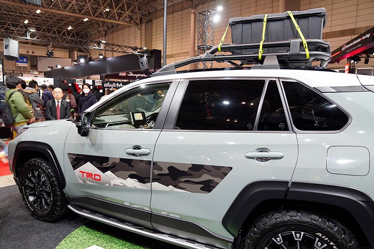 トヨタ RAV4 TRD "フィールドモンスター"は大地を駆ける地上の怪物!? - 東京オートサロン