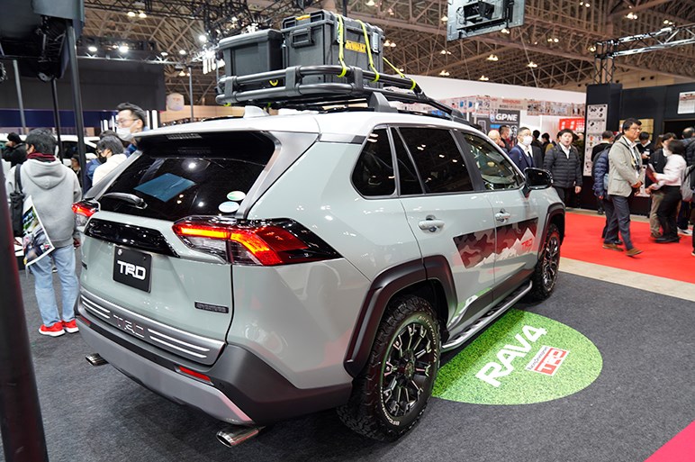 トヨタ RAV4 TRD "フィールドモンスター"は大地を駆ける地上の怪物!? - 東京オートサロン