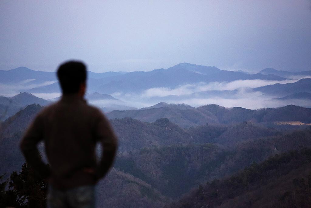 福知山盆地に湧く雲海を峠の展望広場から眼下にする（兵庫県 おおたわ広場）【雲海ドライブ＆スポット Spot 63】