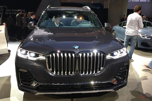実車　BMW X7（G06） LAショーで「xドライブ 50i」撮影　欧州発売は来年3月