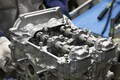 超高精度が要求されるスバルのボクサー・エンジンのバルブスプリングは、どうやって交換する？