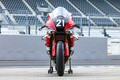 【ヤマハ】「#21 YAMAHA RACING TEAM」が鈴鹿8耐に参戦する「YZF-R1」をお披露目！カラーは99年のYZF-R7がモチーフ