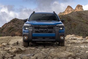 スバルが“ゴツ系SUV”の頂点モデルを発表。ランクル300やトライトンも二度見するマッチョボディが話題に
