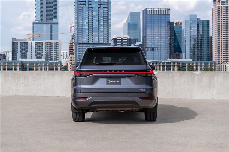 【スライドドアも完備!?】「センチュリーSUV」に豪華ロングホイールベース仕様の追加はあるのか？