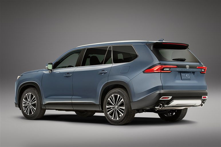 【スライドドアも完備!?】「センチュリーSUV」に豪華ロングホイールベース仕様の追加はあるのか？