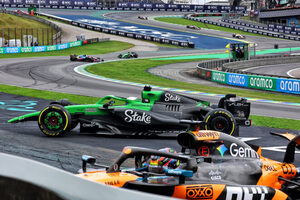 ノリスが大荒れのスプリントを制す。ピアストリ失意のリタイア【レポート／F1サンパウロGP】