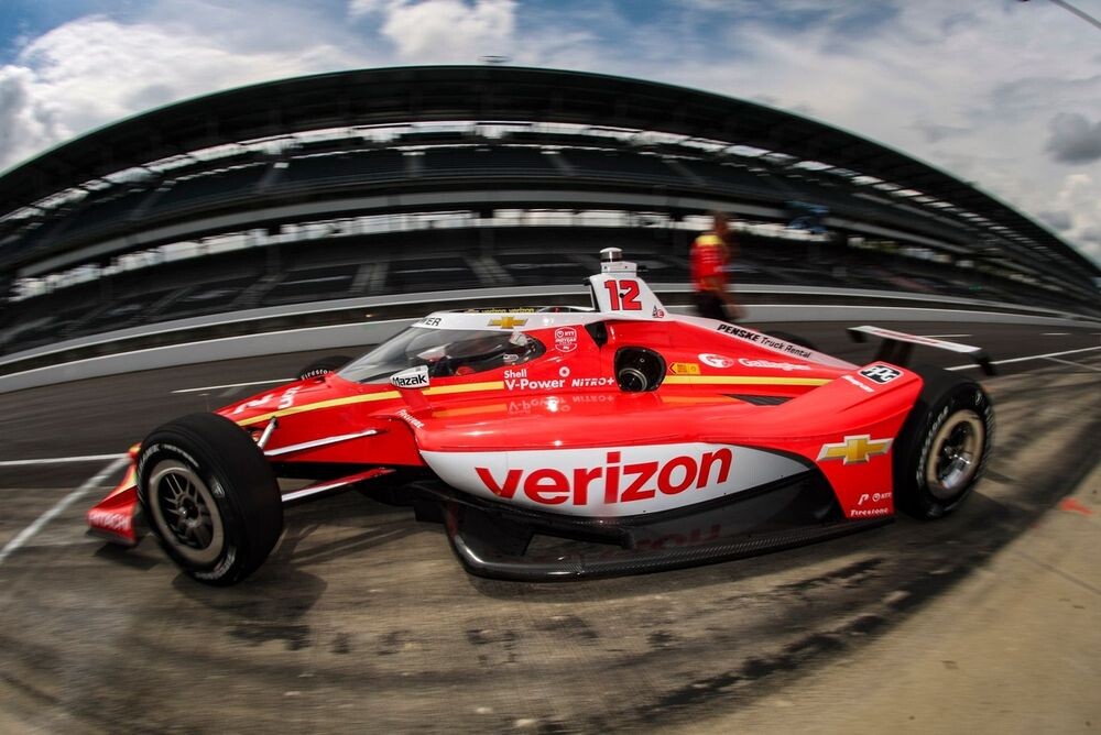 インディ500のプラクティスがスタート。パワーが初日最速、佐藤琢磨はマシンチェックに集中し31番手