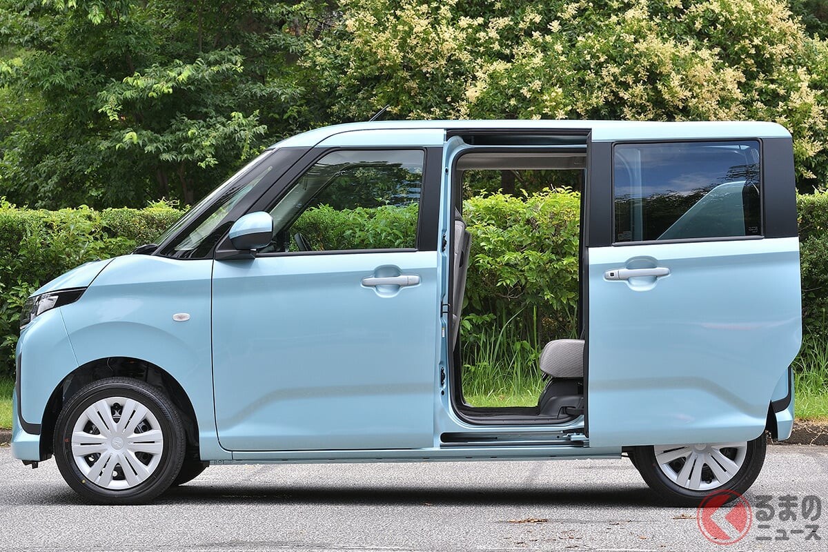 135万円から！ ダイハツの新型「軽“スライドドア”ワゴン」がスゴい！ めちゃ便利＆超カッコいい新型「ムーヴ」のオシャな“カラバリ”とは