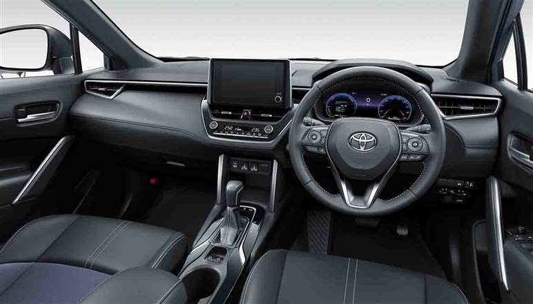 【オーナーの評価】人気SUV「カローラクロス」は燃費と走りの満足度高め。気になるところは？