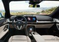 全面改良を受けた新型「BMW X1」が上陸！ 2.0ℓターボ車のほかEV仕様の「iX1」をラインナップ。一回の満充電で465km走行可能