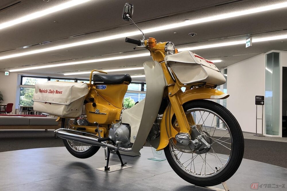 希少な存在ホンダ Newsカブ 専用装備とカラーをまとった新聞配達仕様車 バイクのニュース 自動車情報サイト 新車 中古車 Carview