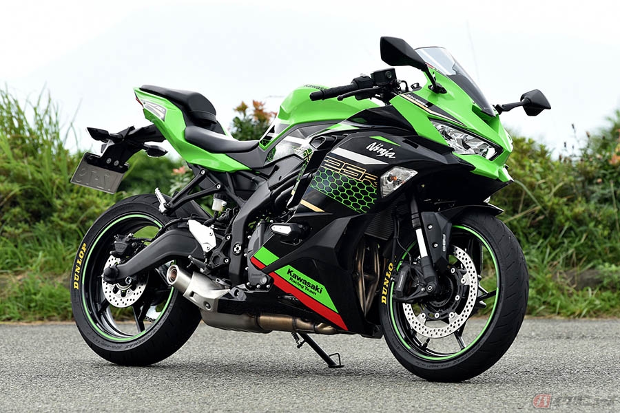 カワサキ Ninja Zx 25r 年内の販売店からの予約が年間目標5000台に到達 Z900rs 以来の大ヒットを記録 バイクのニュース 自動車情報サイト 新車 中古車 Carview