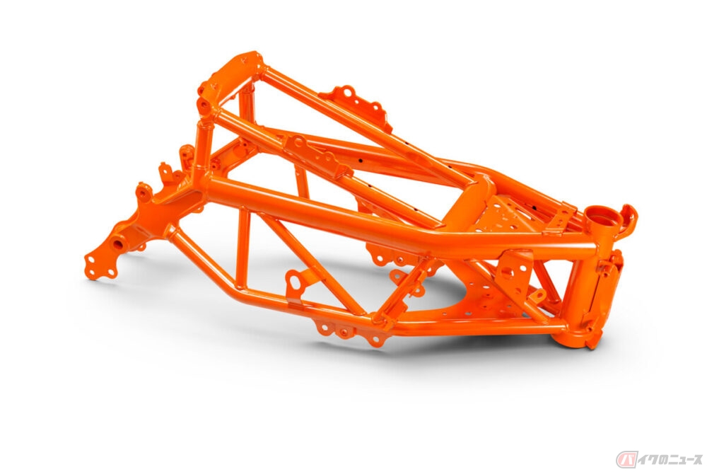 KTM「390 ADVENTURE SW」 新型アルミニウムスポークホイールを採用した新型モデル登場