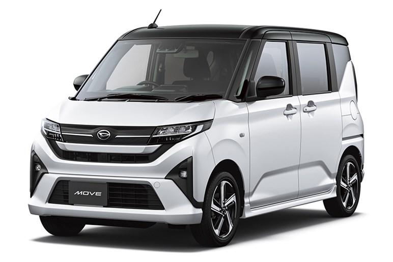 【ダイハツ復活！】新型「ムーヴ」が販売好調で目標の5倍となる月3万台を達成。人気グレードは上級RSとG。人気カラーは？