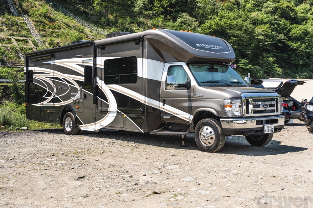 もはや移動する別荘。約2100万円のキャンピングカーの中身が知りたい！