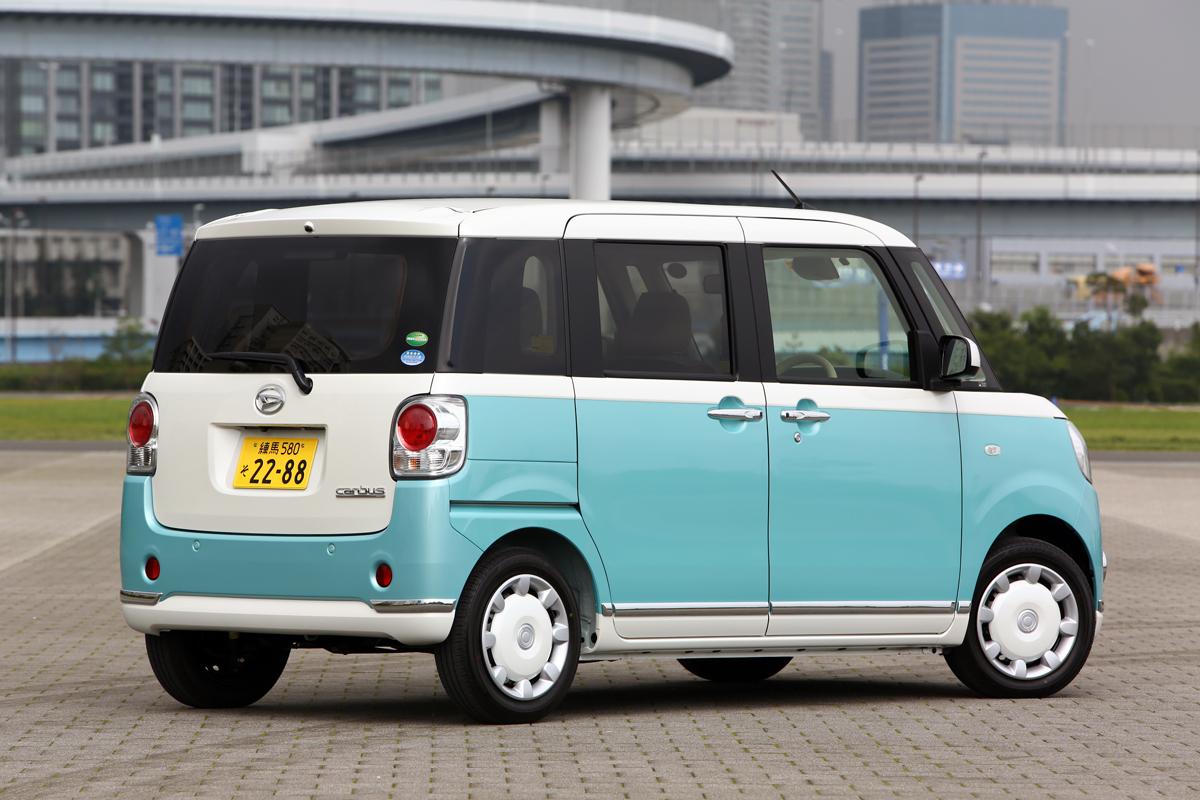 ファッションモデルのイチオシは レクサスの赤 女子に推したい国産車の オシャレ ボディカラー５つ Web Cartop の写真 8ページ目 自動車情報サイト 新車 中古車 Carview