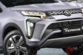 ダイハツ最新「“7人乗り”コンパクトSUV」実車展示に「カッコいい！」「ジムニーと競えそう！」の声も！ 全長4.4m×MTありの「テリオス」インドネシア仕様への反響は？
