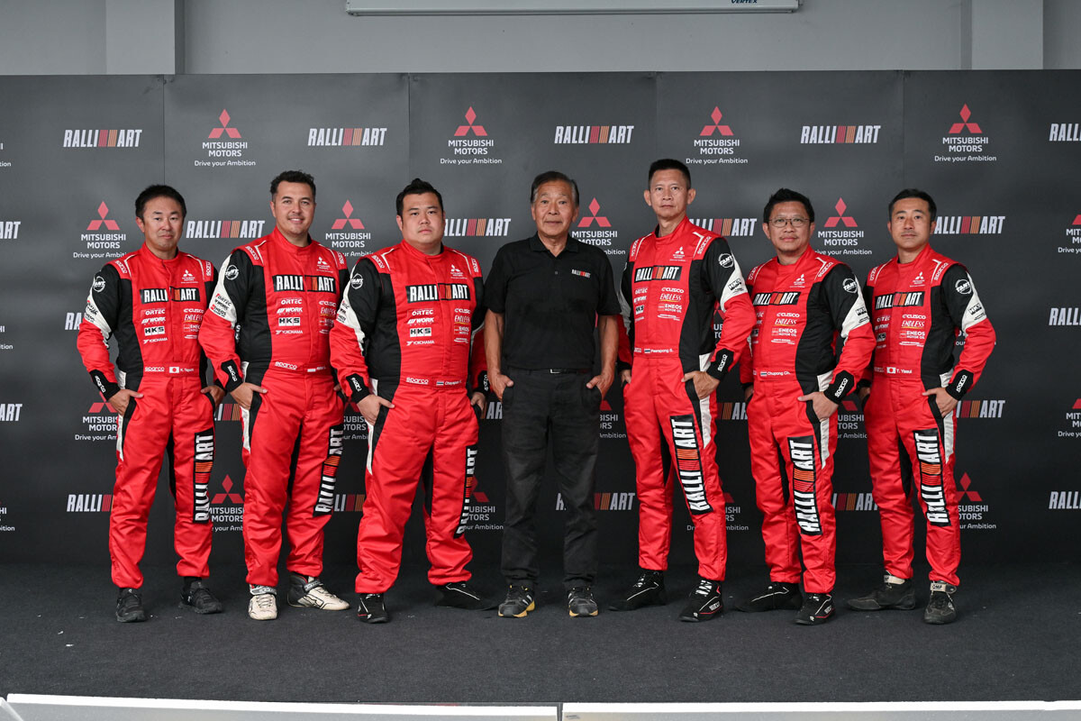 三菱ラリーアートが新型トライトンでアジアクロスカントリーラリーの連覇を狙う