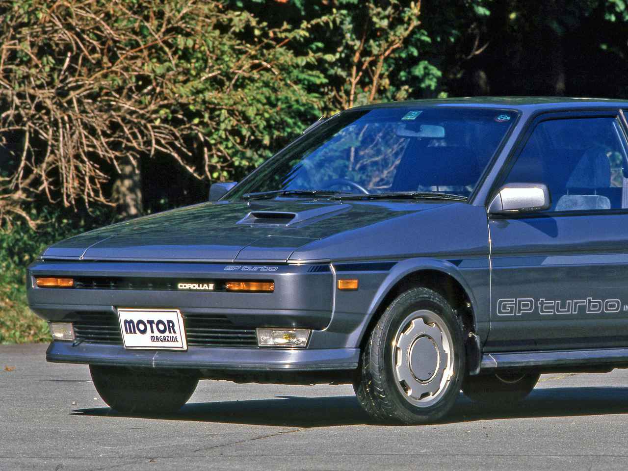 昭和の名車 171 トヨタ カローラiiにリトラクタブルランプを備えた リトラ が登場 Webモーターマガジン 自動車情報サイト 新車 中古車 Carview