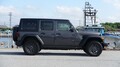 【スタッフ通信】Jeepラングラーのエントリーモデル「アンリミテッド スポーツ」でインディ・ジョーンズ？！