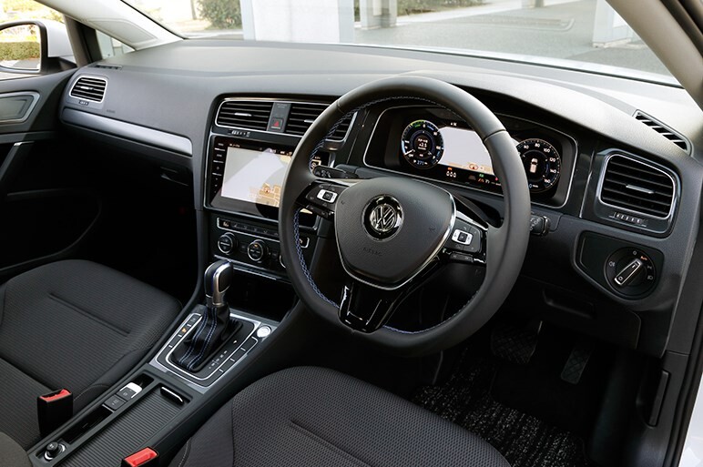 完成度、実用性ともに高いe-ゴルフだが、EV市場の様子見的な対応が気になる