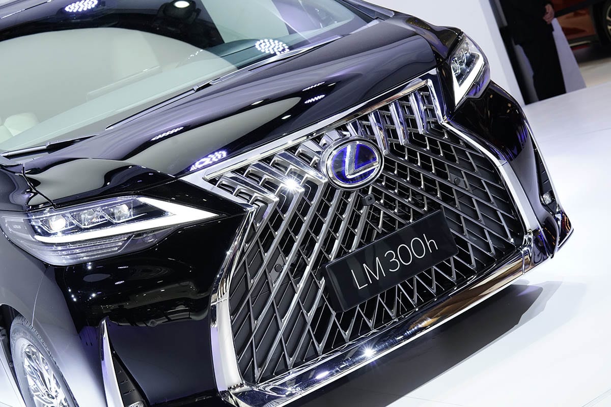こんなレクサスlmがあったら乗ってみたい エアロメーカーのcgを公開 Lexus Lm妄想カスタム クール スタイルワゴン ドレスアップナビ 自動車情報サイト 新車 中古車 Carview