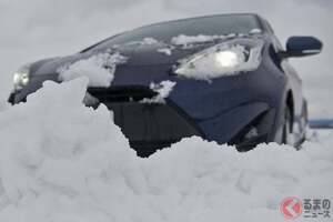 大雪の「国道17号」で立ち往生発生に怒りの声“殺到”!? 「免許返納しろ！」「迷惑でしかない」 呼びかけ無視の「ノーマルタイヤ車」が坂登れず… 国道事務所が警鐘 新潟・湯沢