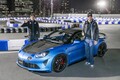F1ドライバーが夜の東京を爆走!? オコン選手が極狭カートコースをアルピーヌ「A110R」で記録したタイムがさすがだった