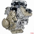 なんとデスモ非搭載！ ドゥカティが170馬力の次世代ムルティ用V4エンジンを発表