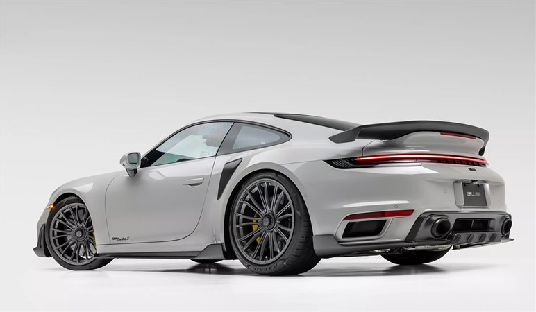 【高額注意】375万円ホイール＆270万円ウイング！ 米チューナーが手がけるポルシェ「992」用カスタム現る