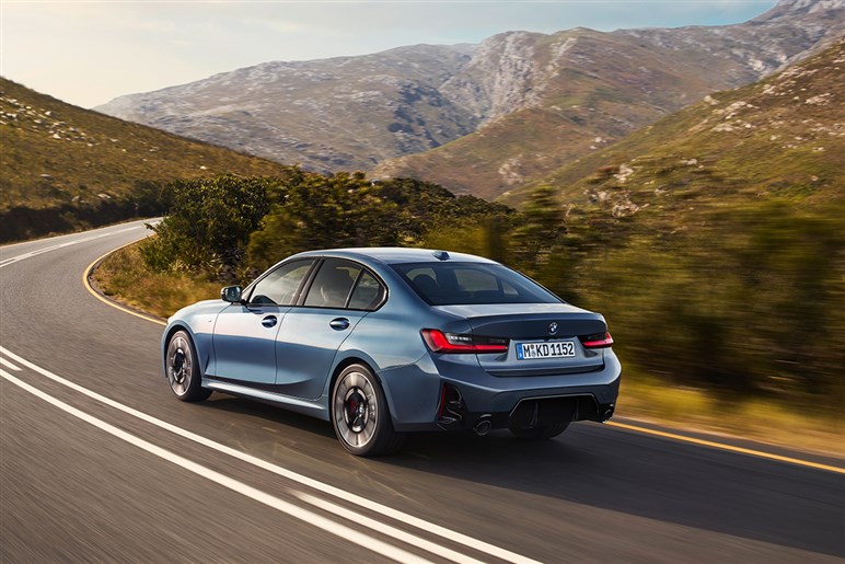 【M3だけじゃない】M340iが「M350」に進化！ BMWが密かに育てていた“怪物セダン”の正体とは？
