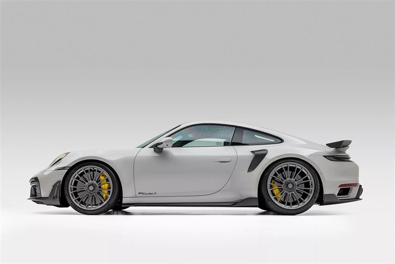 【高額注意】375万円ホイール＆270万円ウイング！ 米チューナーが手がけるポルシェ「992」用カスタム現る