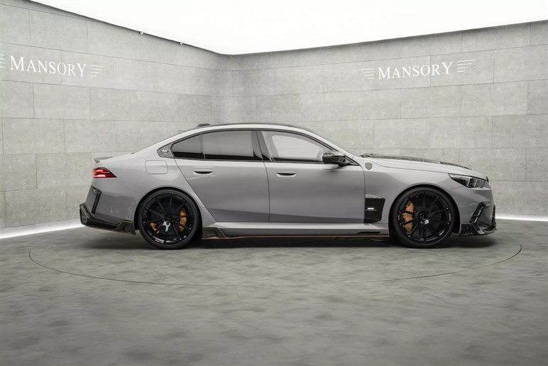 これがドイツ流の狂気！ マンソリーがBMW「M5」を“スーパーカー殺しの最強セダン”に育成完了