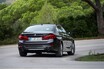 新型5シリーズ海外試乗。BMWらしさを取り戻した走りの質感に注目
