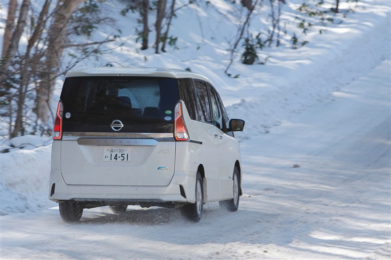 日産氷上試乗会でノートe-POWERの価値を再確認。GT-RやZなども